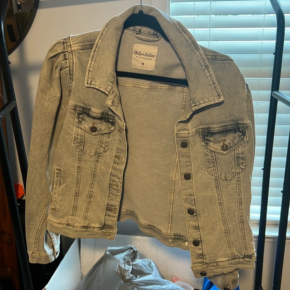 Chelsea DeBorr collection. Never worn, but no tags. Perfect condition